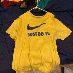Nike T-Shirt